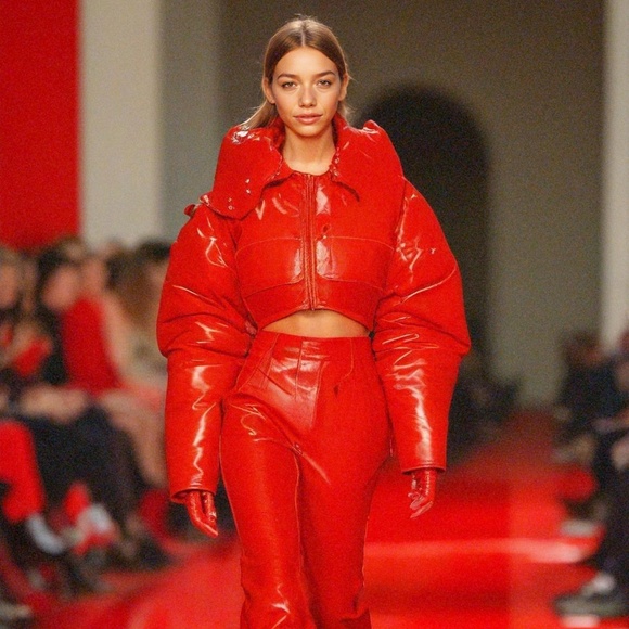 Meet your Posher, Niki 😺 - Picture 4 of 5